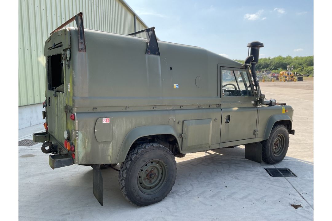 Rare Land Rover RHD 110 TUM FFR Wolf Hard Top Winter/Water, Direct from UK MOD - Image 14 of 35