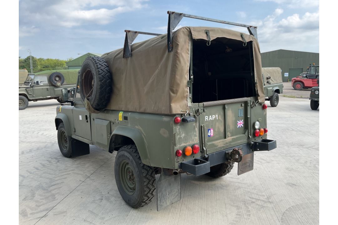 Rare Land Rover RHD 110 TUM Wolf Soft Top Winter/Water, Direct from UK MOD - Image 25 of 35