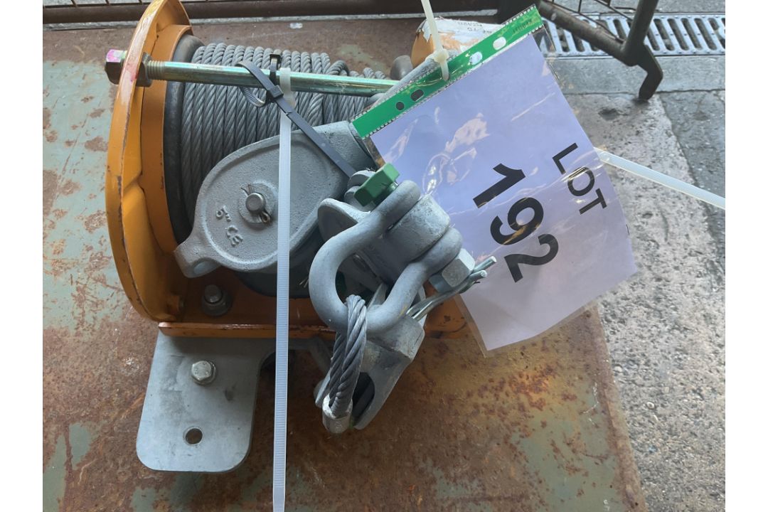 Unissued Maxpull GM20 2000KG Straight Pull Winch c/w 3 Snatch Blocks, from MOD - Image 1 of 3