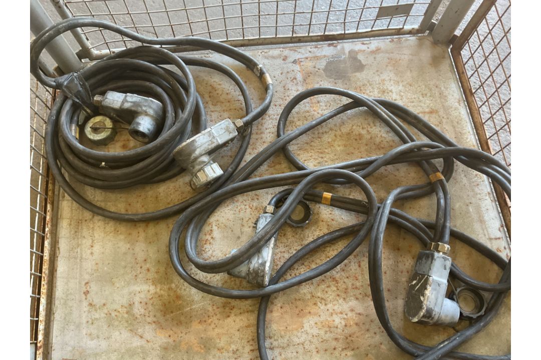 2x Nato Inter Vehicle Jump Start Cable (Fits Land Rover Wolf) - Image 1 of 5