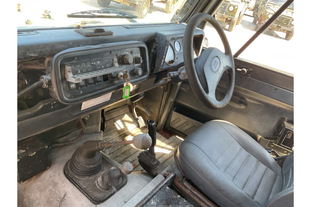 Rare Land Rover RHD 110 TUM Wolf Soft Top Winter/Water, Direct from UK MOD - Image 33 of 36