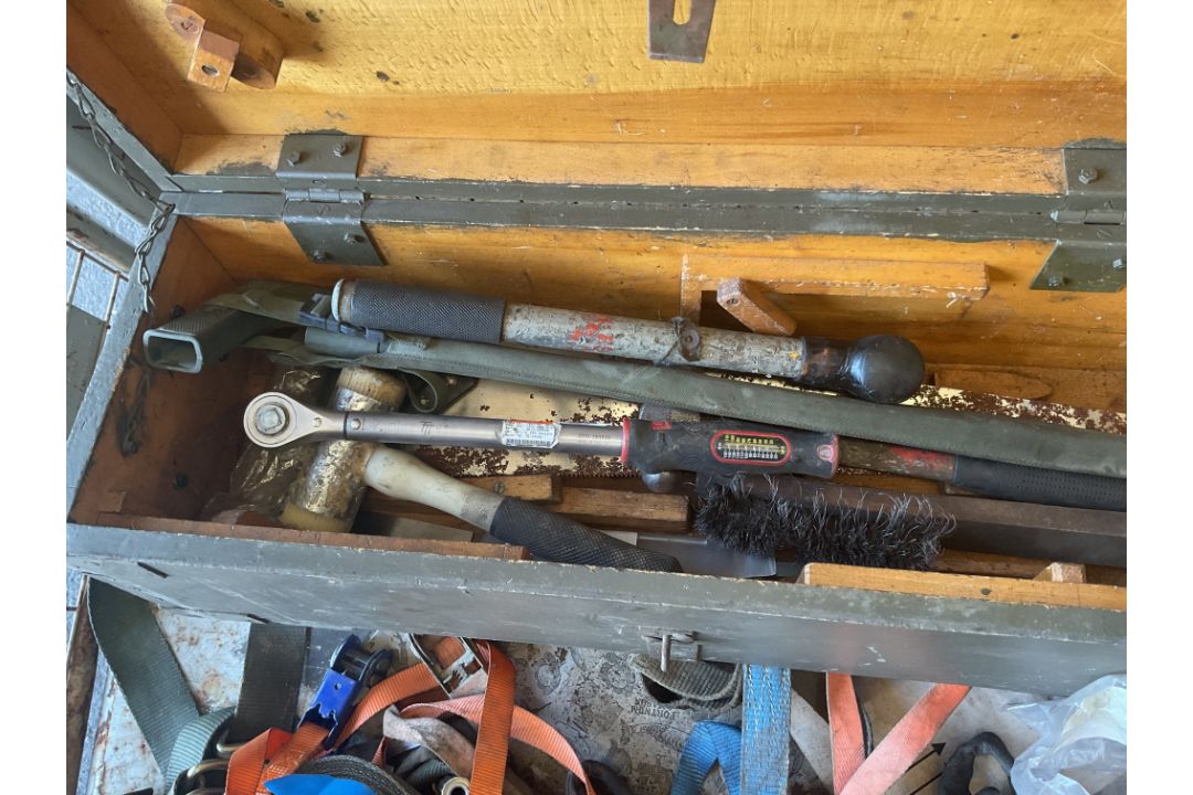 1x Stillage of Load Straps, Fire Extinguishers and Tool Kit, from MOD - Image 2 of 4