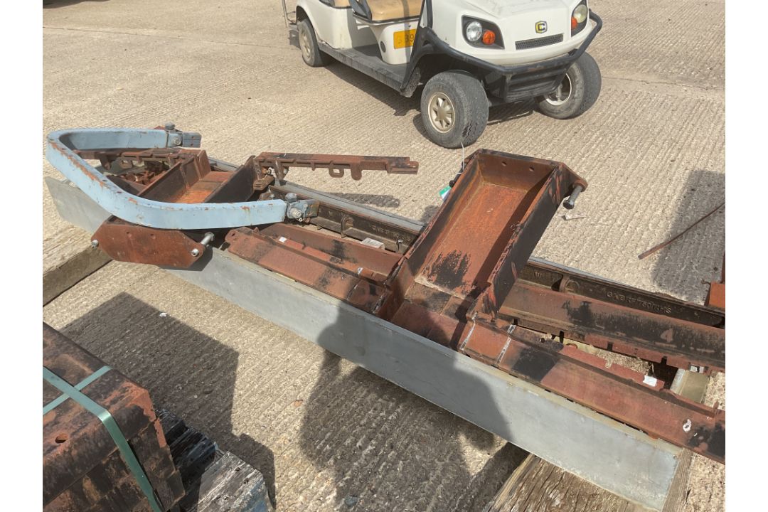 Manhole Lifting Equipment c/w Manhole Covers etc, from MOD - Image 4 of 4