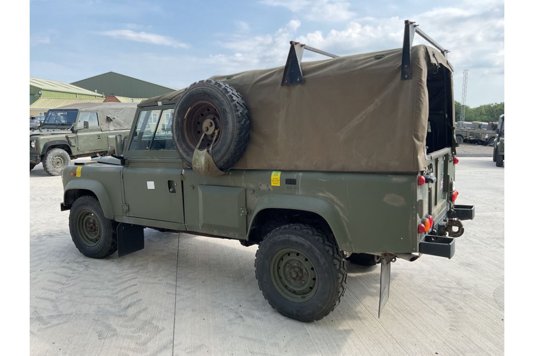 Rare Land Rover RHD 110 TUM Wolf Soft Top Winter/Water, Direct from UK MOD - Image 17 of 35