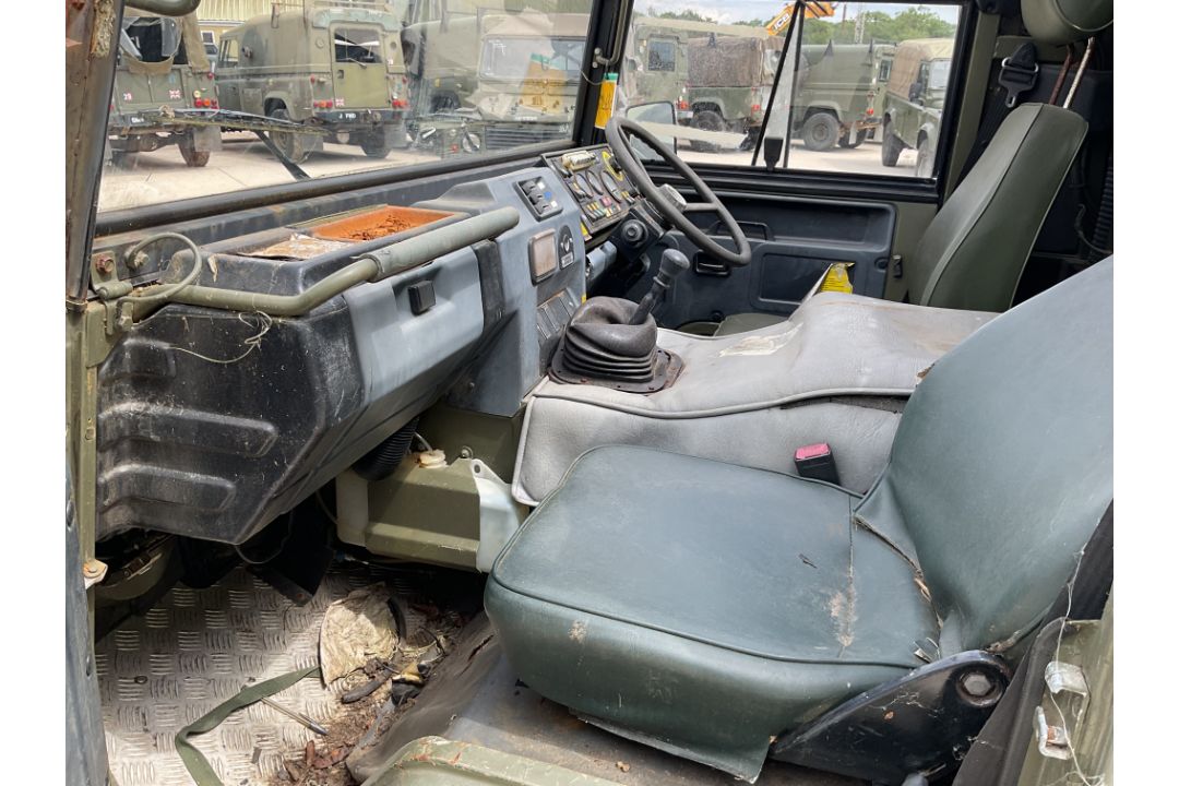 Pinzgauer 4x4 RHD TUM Truck, Direct from UK MOD - Image 36 of 41