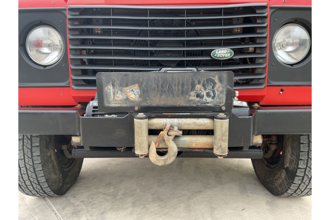 Land Rover Defender 130 Double Cab High Capacity Pick Up 2.2 TDI RHD, low miles! Direct UK MOD - Image 16 of 36