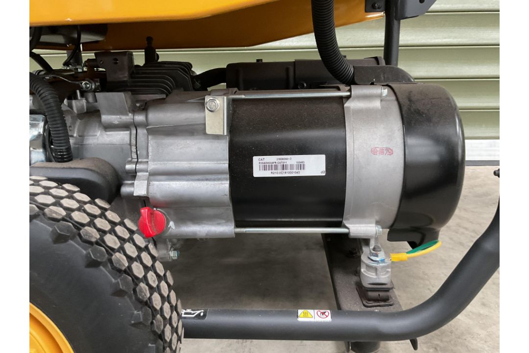 New & Unissued Caterpillar RP3100 Industrial Petrol Generator Set 240/110 V 3.8 KVA, from Govt Dept - Image 7 of 9