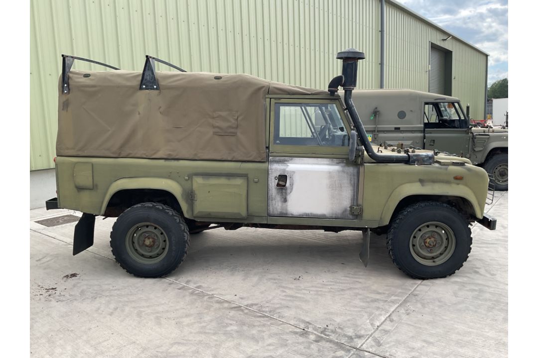 Rare Land Rover RHD 110 TUM Wolf Soft Top Winter/Water, Direct from UK MOD - Image 2 of 35