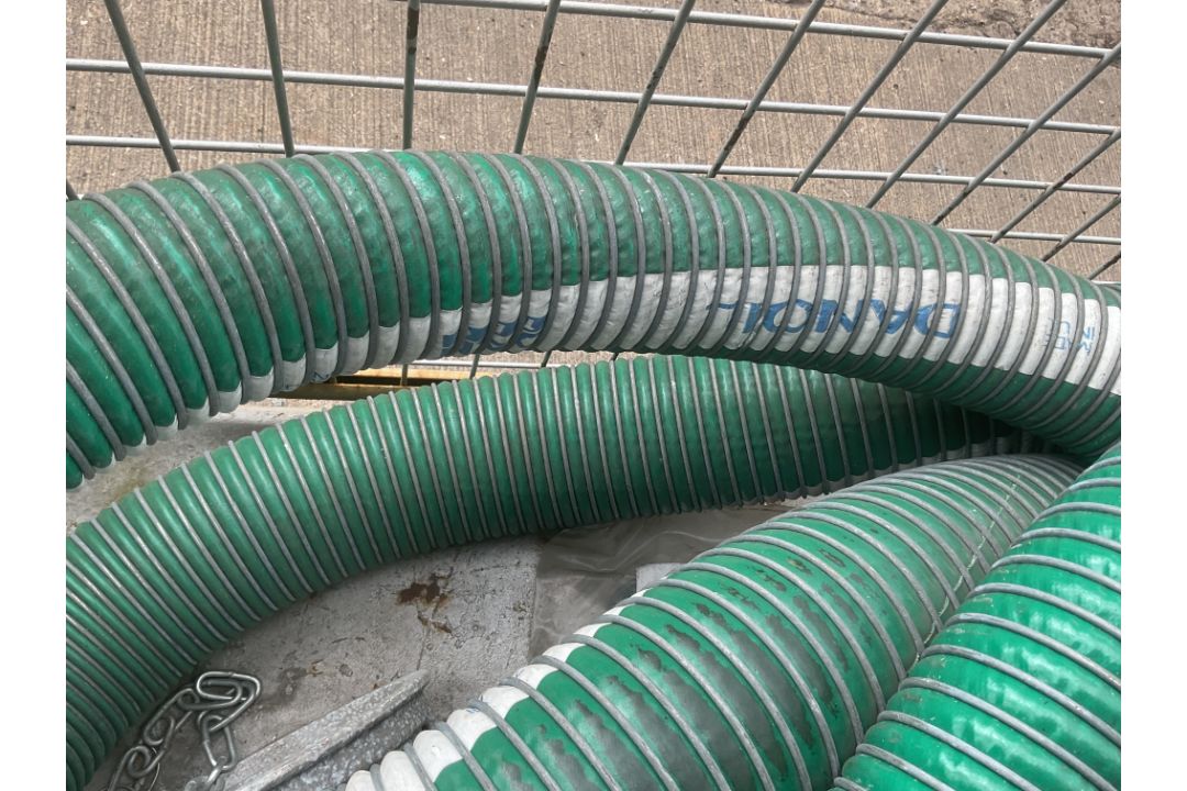 Suction Pipes & Pressure Couplings, from MOD - Image 5 of 5