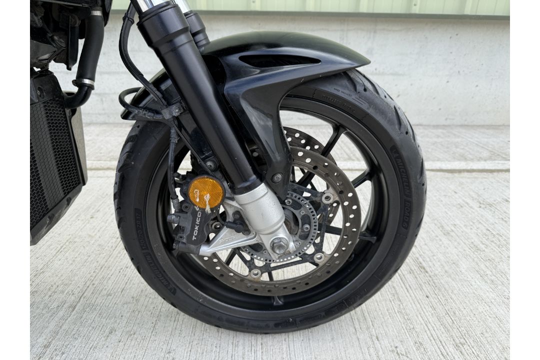 2016 Honda VFR 8000 X-F Motorcycle, Recently released from UK Govt Department/Police Force - Image 11 of 30