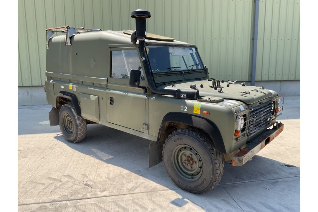 Rare Land Rover RHD 110 TUM Wolf Hard Top Winter/Water, Direct from UK MOD - Image 1 of 35