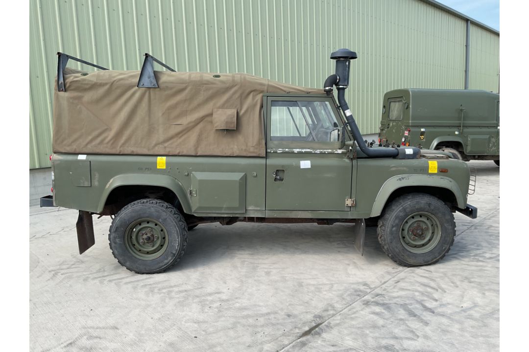 Rare Land Rover RHD 110 TUM Wolf Soft Top Winter/Water, Direct from UK MOD - Image 2 of 35