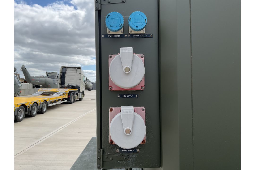Ex Reserve MSI Defence Systems Mobile Antenna Mast on R.M. 4 Wheel 5500 Trailer - Image 23 of 31