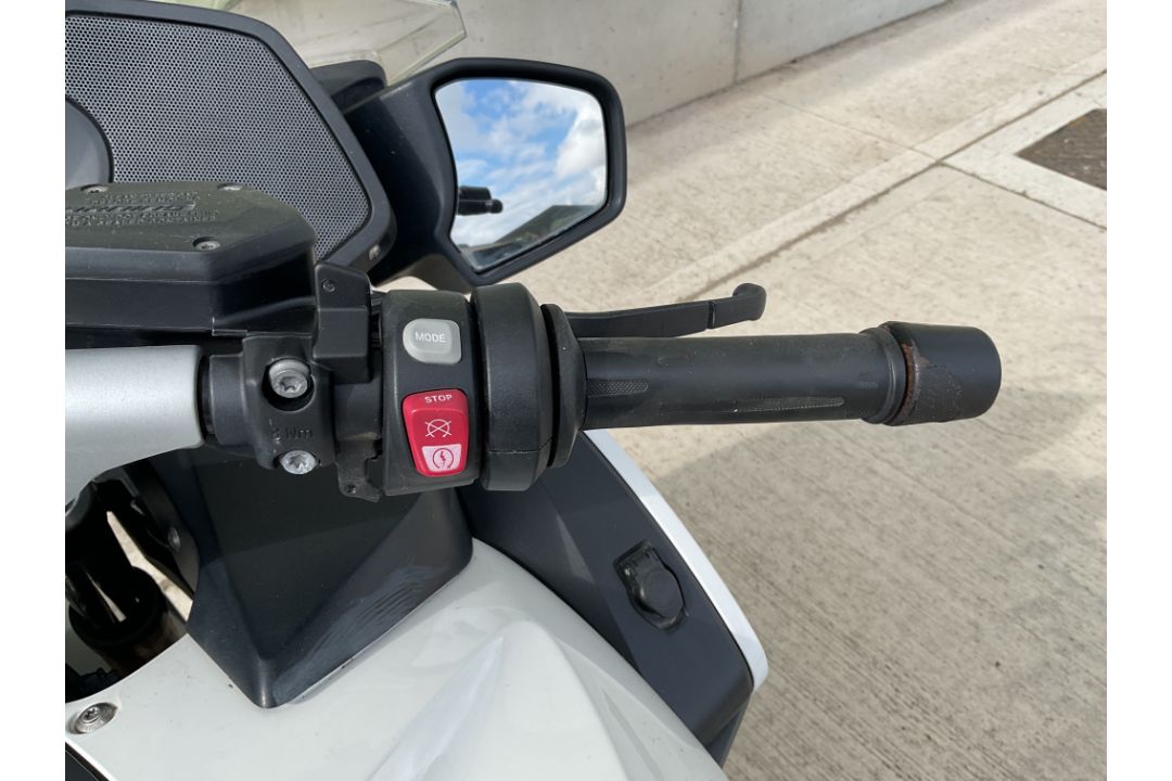 2020 BMW R1250RT Motorcycle, Recently released from UK Police Force - Image 22 of 28
