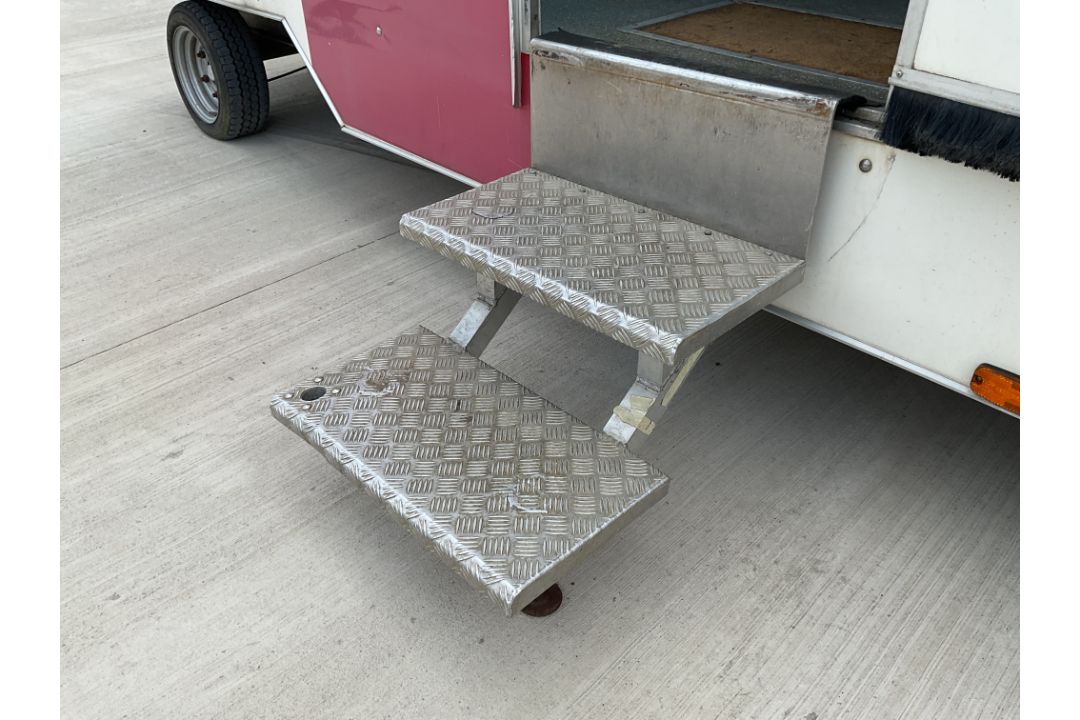 Lynton Mobile Operations Trailer, Just released from UK MoD/RAF Service - Image 12 of 36