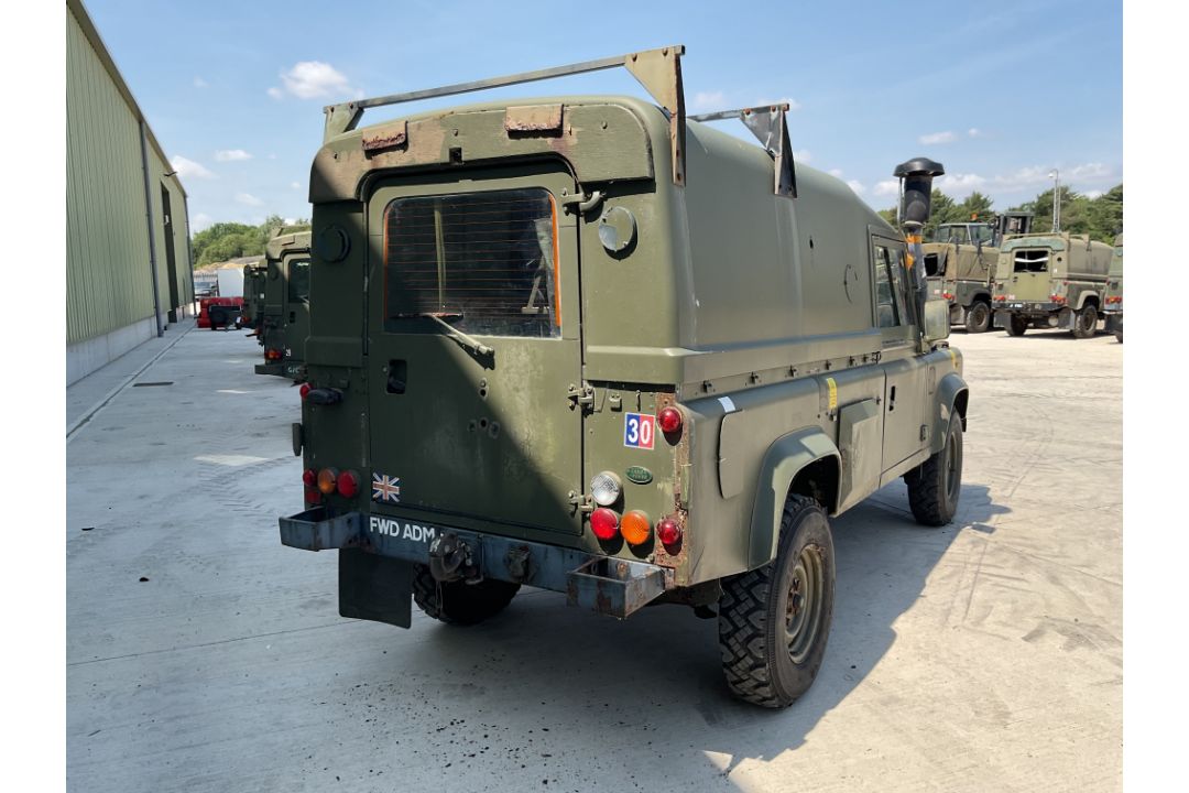 Rare Land Rover RHD 110 TUM Wolf Hard Top Winter/Water, Direct from UK MOD - Image 23 of 35