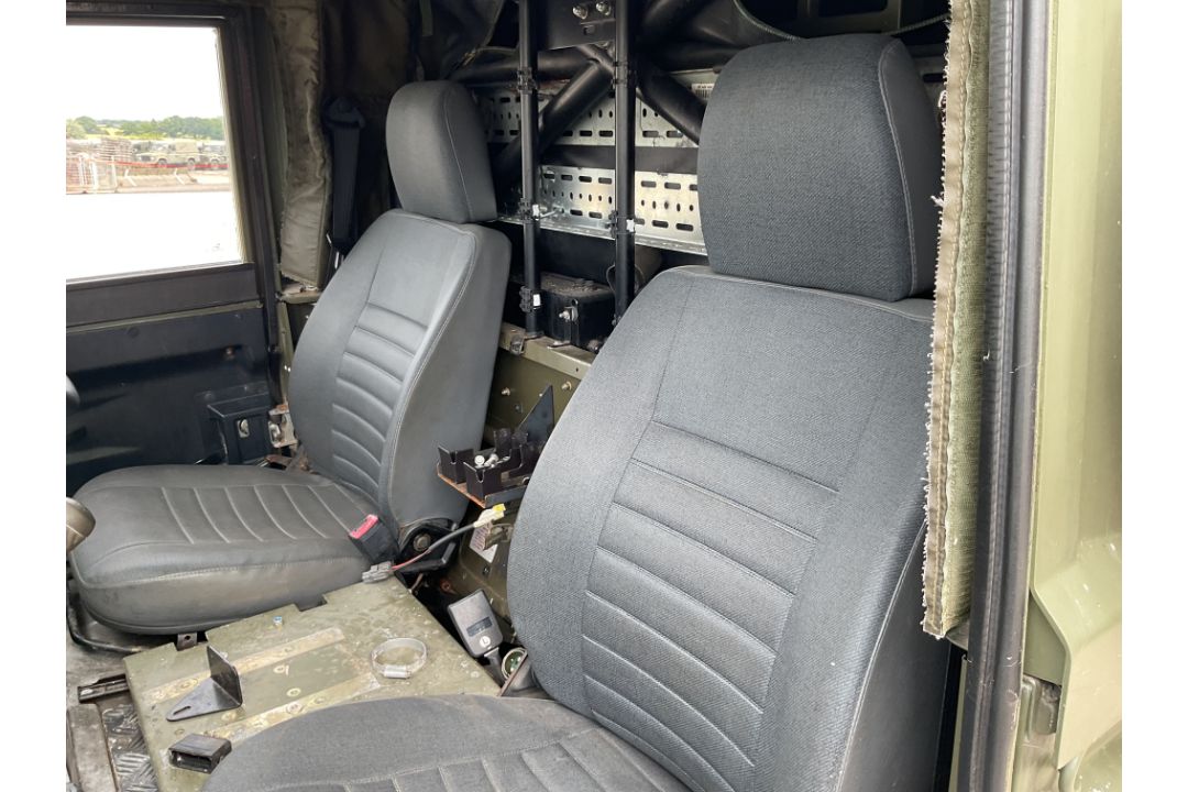 Rare Land Rover RHD 110 TUM Wolf Hard Top Winter/Water, Direct from UK MOD - Image 32 of 36