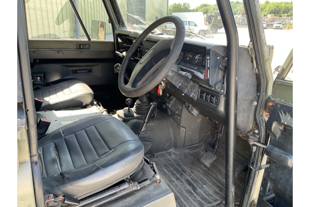 Land Rover 110 TUM Wolf RHD Soft Top FFR, Direct from UK MOD - Image 26 of 32