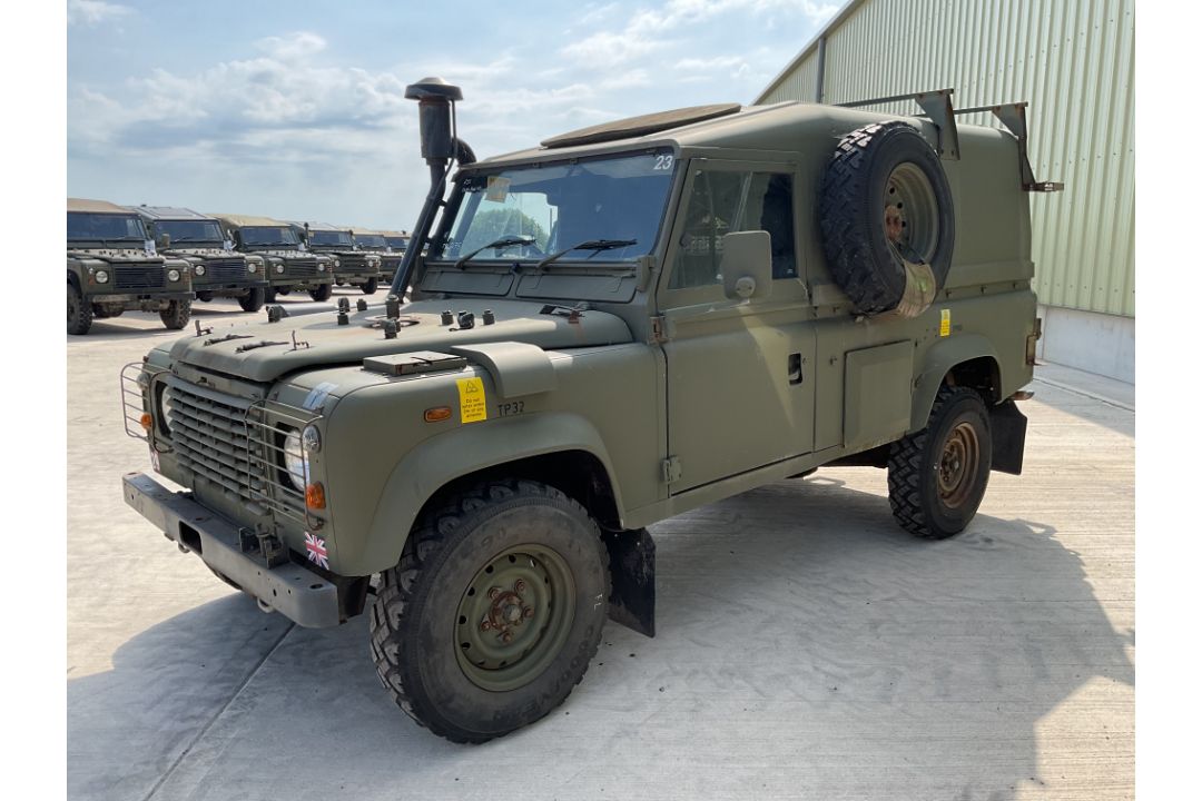 Rare Land Rover RHD 110 TUM Wolf Hard Top Winter/Water, Direct from UK MOD - Image 9 of 35