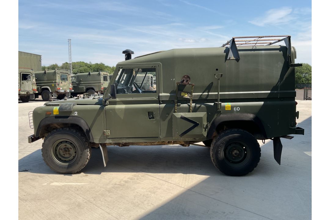 Rare Land Rover RHD 110 TUM Wolf Hard Top Winter/Water, Direct from UK MOD - Image 10 of 35