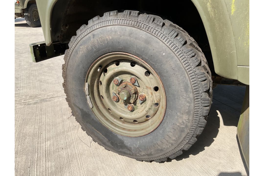 Rare Land Rover RHD 110 TUM FFR Wolf Hard Top Winter/Water, Direct from UK MOD - Image 11 of 35