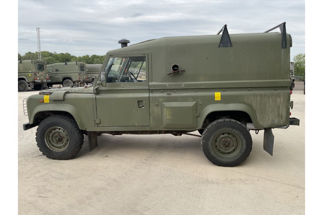 Rare Land Rover RHD 110 TUM Wolf Hard Top Winter/Water, Direct from UK MOD - Image 10 of 32