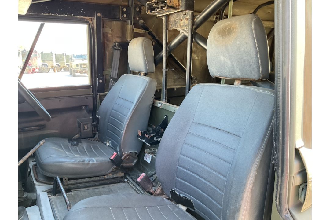Land Rover 110 TUM Wolf RHD Soft Top FFR, Direct from UK MOD - Image 31 of 35