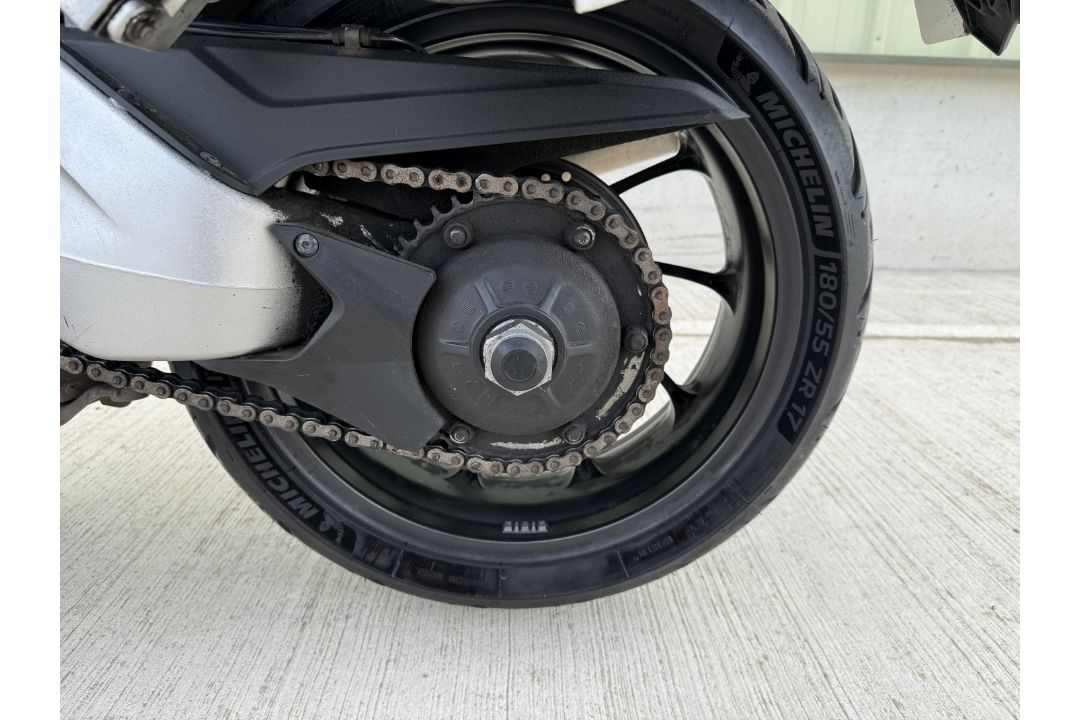 2016 Honda VFR 8000 X-F Motorcycle, Recently released from UK Govt Department/Police Force - Image 5 of 30
