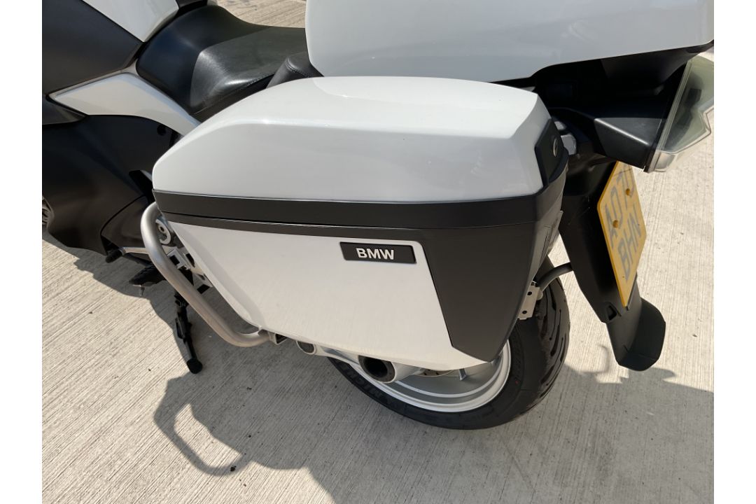 2020 BMW R1250RT Motorcycle, Recently released from UK Police Force - Image 17 of 28