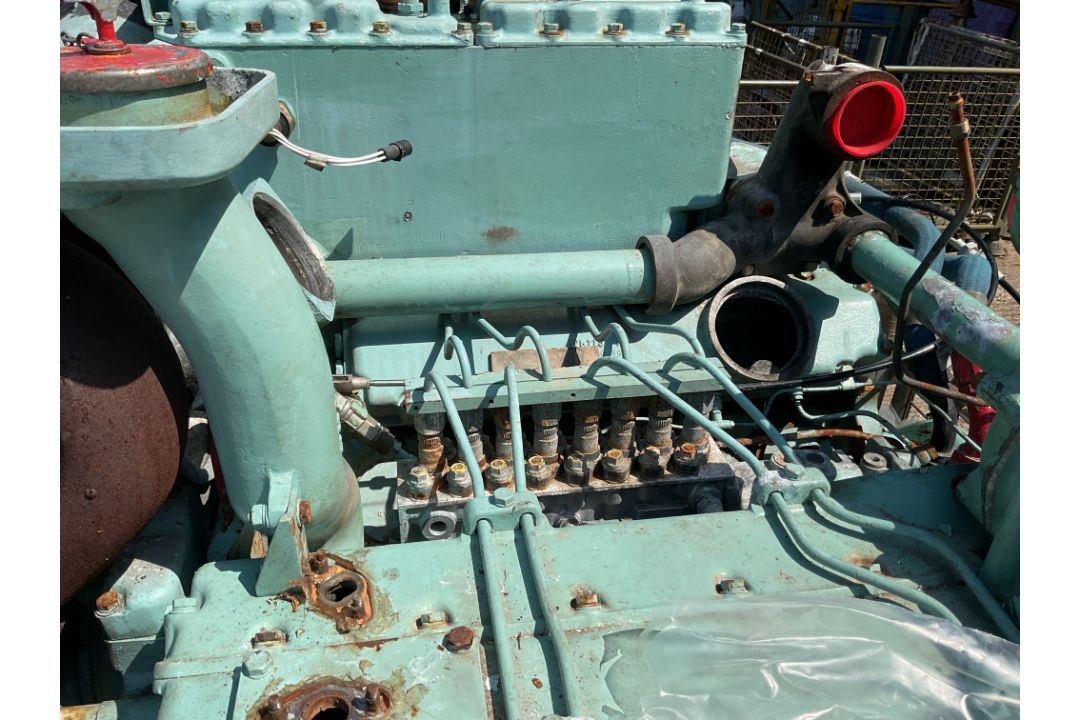 Perkins CV8 V8 550HP Diesel Engine Ancillaries as Shown inc Turbo Charger, Fuel Pump etc, from MOD - Image 2 of 3