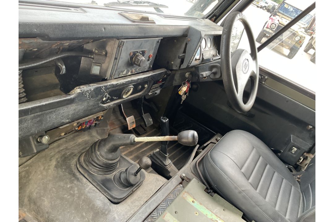 Land Rover 110 TUM Wolf RHD Soft Top, Direct from UK MOD - Image 31 of 34