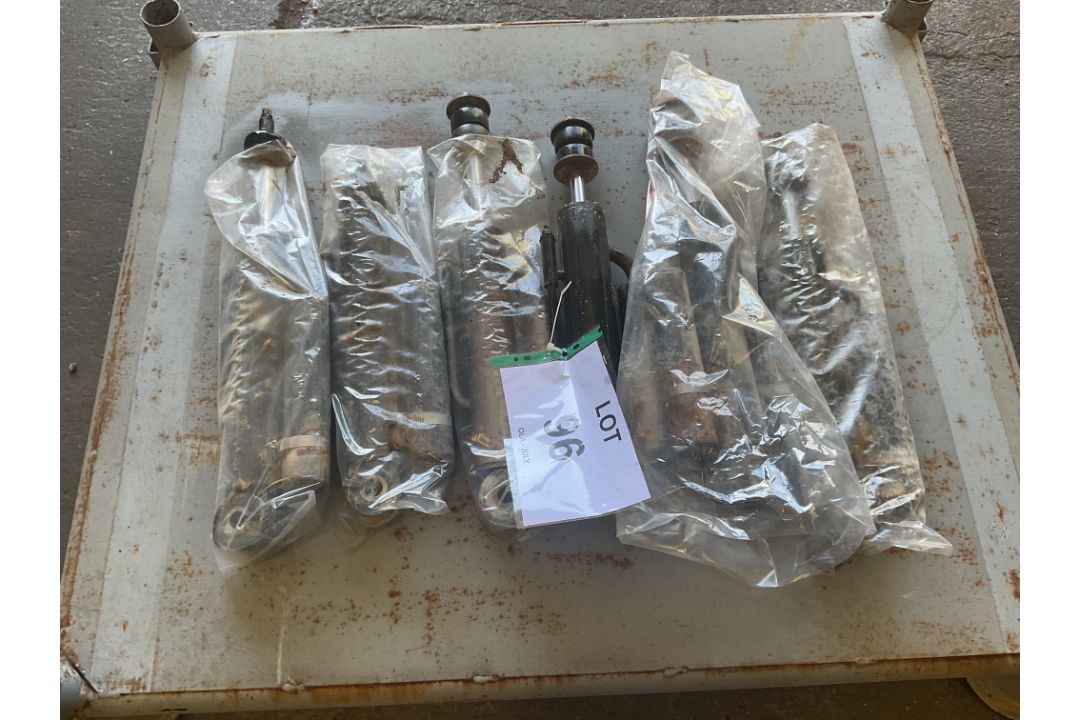 6x Land Rover Fox Racing Wmik Shock Absorbers, from MOD - Image 1 of 2