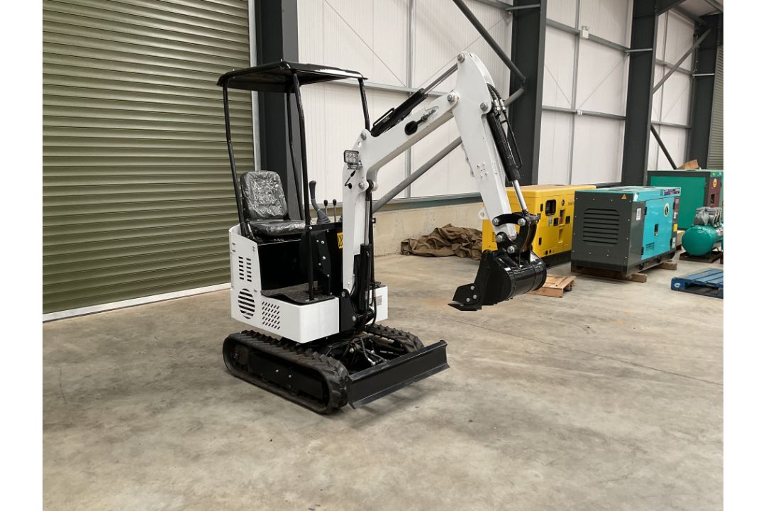 2025 Unissued JPC KV12 1070KG 12HP Diesel Rubber Track Mini Excavator c/w Front Blade etc - Image 16 of 27