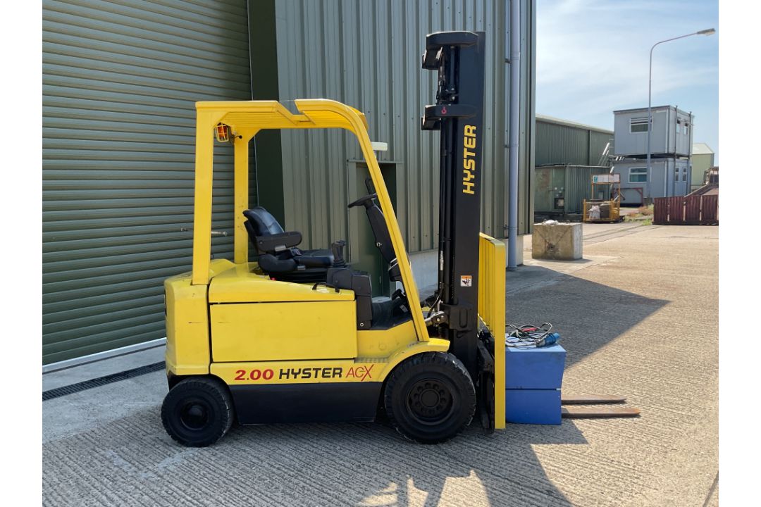 Hyster J2.00 XM-717 ACX 2 Tonne Electric Forklift c/w Duplex Mast, Side Shift and Charger - Image 2 of 26