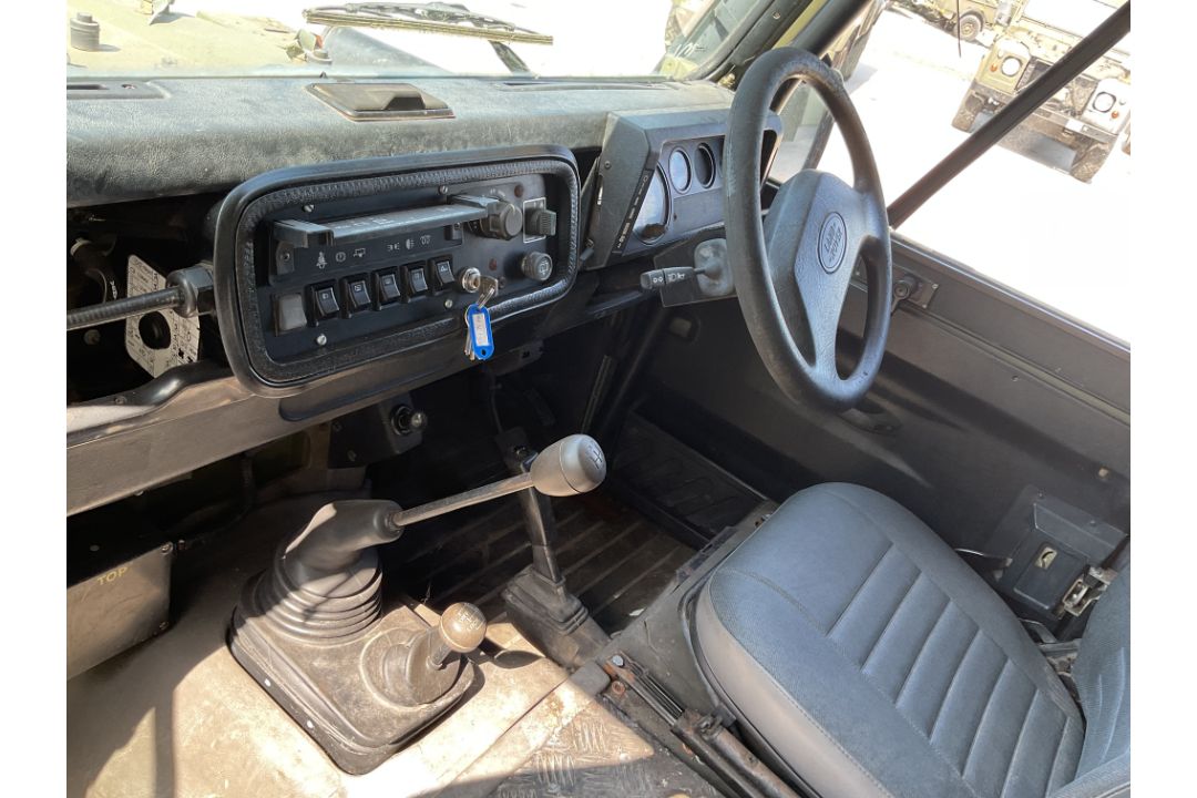 Rare Land Rover RHD 110 TUM FFR Wolf Hard Top Winter/Water, Direct from UK MOD - Image 32 of 35