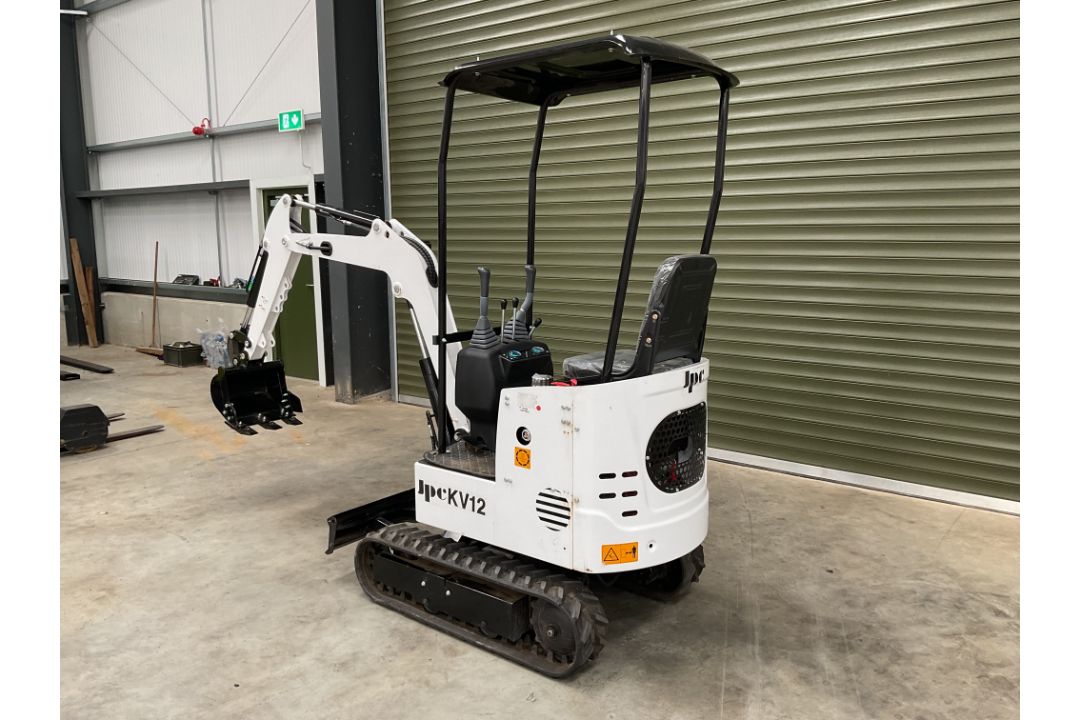 2025 Unissued JPC KV12 1070KG 12HP Diesel Rubber Track Mini Excavator c/w Front Blade etc - Image 9 of 27