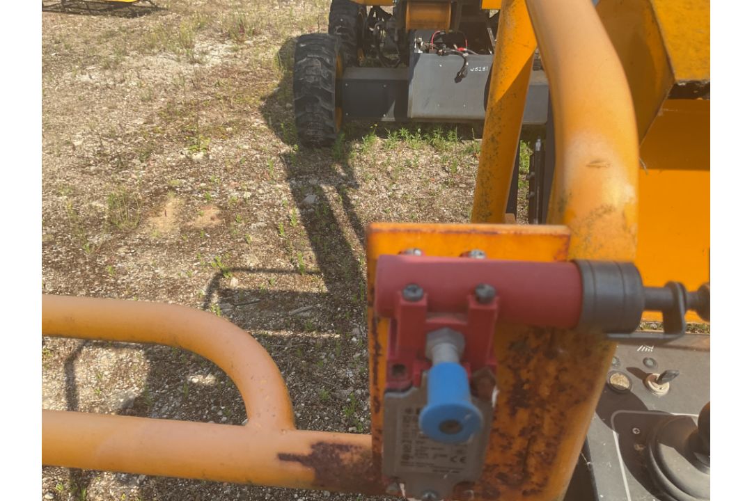 JCB Diesel 4x4 Access Platform. Very low hours - Image 21 of 23