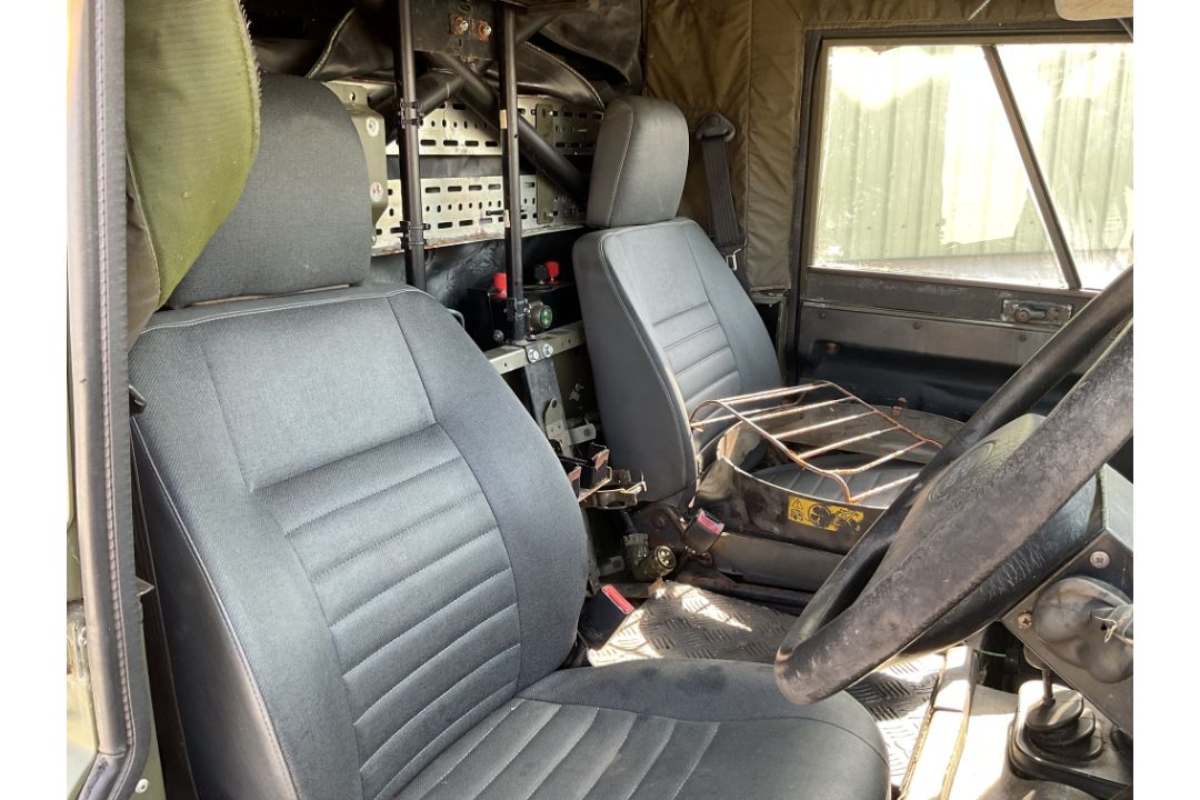 Rare Land Rover RHD 110 TUM FFR Wolf Hard Top Winter/Water, Direct from UK MOD - Image 26 of 35