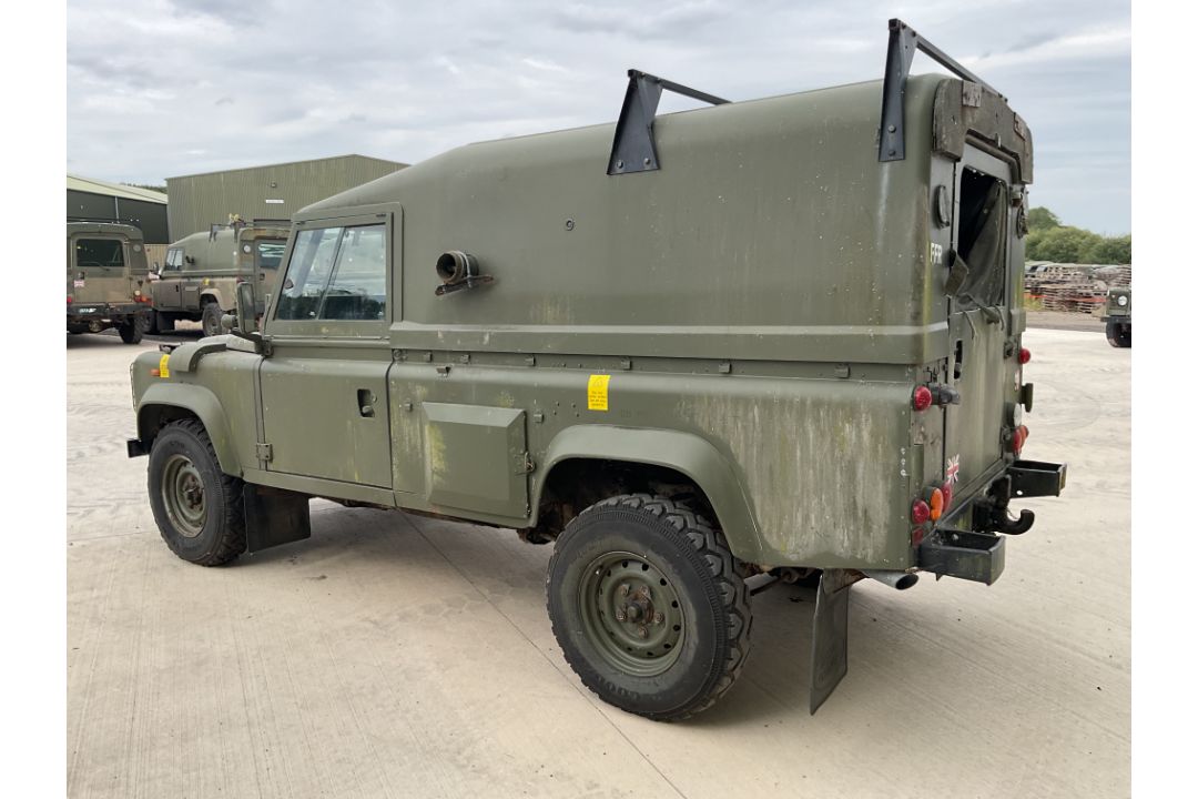 Rare Land Rover RHD 110 TUM Wolf Hard Top Winter/Water, Direct from UK MOD - Image 17 of 32