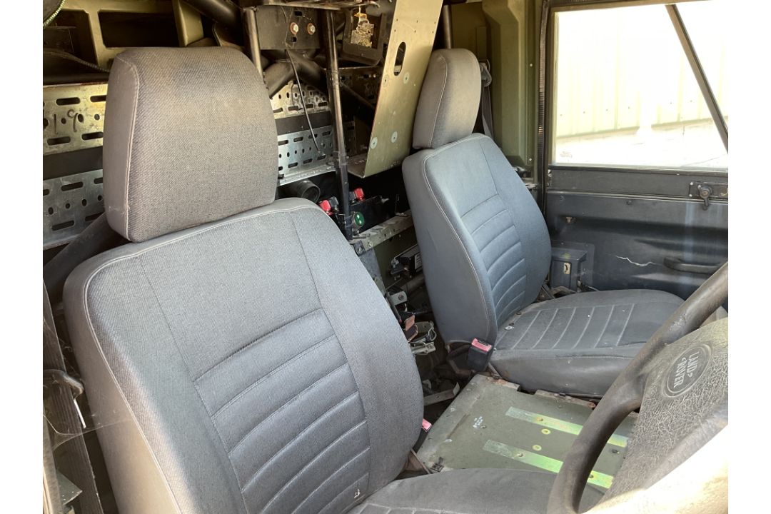 Rare Land Rover RHD 110 TUM FFR Wolf Hard Top Winter/Water, Direct from UK MOD - Image 26 of 35