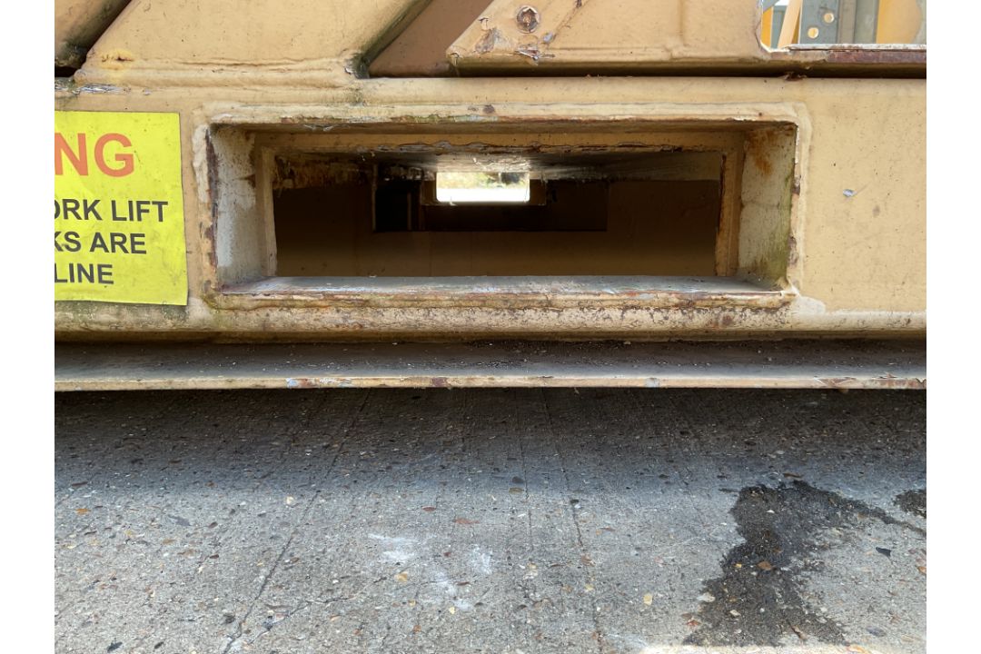 20ft Drops Demountable Hook Loader Secure Coms / Office Container, Direct from MOD - Image 3 of 32