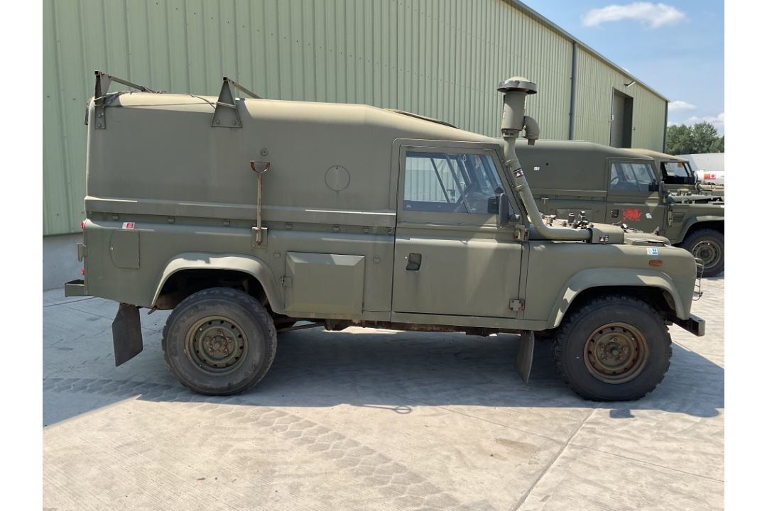 Rare Land Rover RHD 110 TUM Wolf Hard Top Winter/Water, Direct from UK MOD - Image 2 of 36