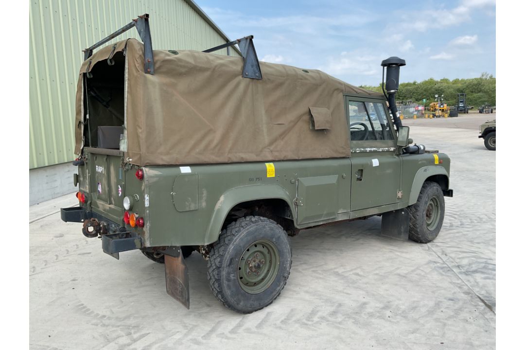 Rare Land Rover RHD 110 TUM Wolf Soft Top Winter/Water, Direct from UK MOD - Image 14 of 35