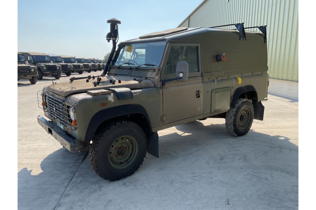 Rare Land Rover RHD 110 TUM FFR Wolf Hard Top Winter/Water, Direct from UK MOD - Image 9 of 35
