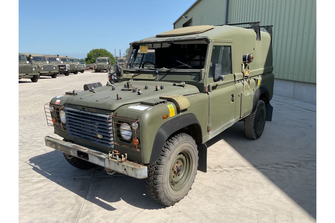 Rare Land Rover RHD 110 TUM FFR Wolf Hard Top Winter/Water, Direct from UK MOD - Image 33 of 35