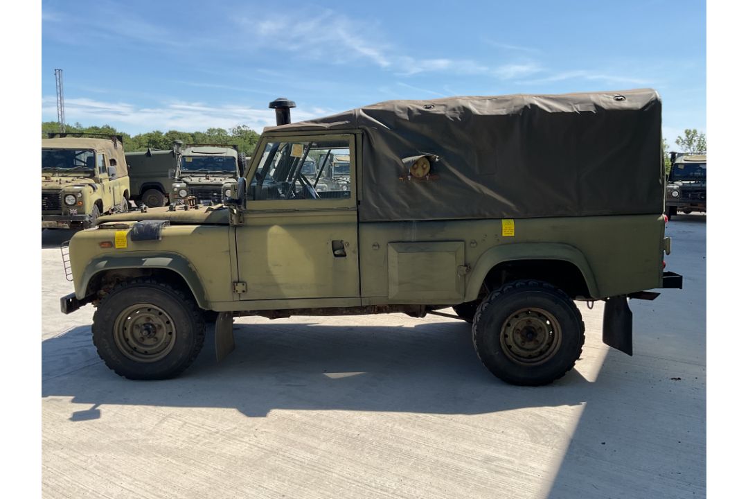 Rare Land Rover RHD 110 TUM Wolf Soft Top Winter/Water, Direct from UK MOD - Image 10 of 36