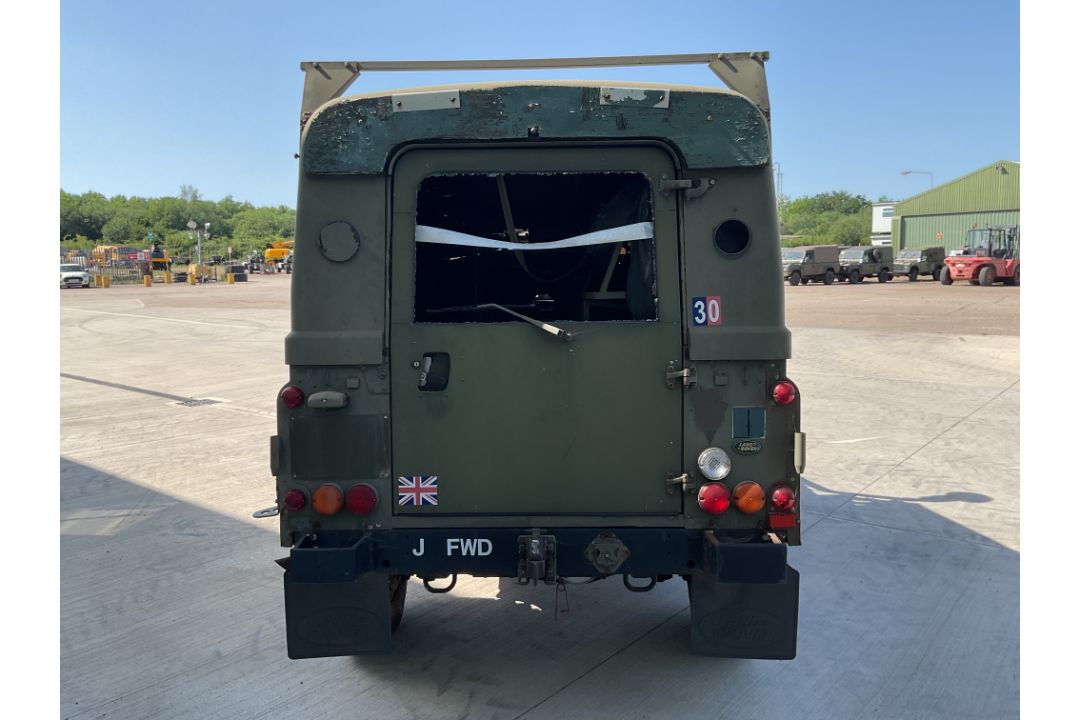 Rare Land Rover RHD 110 TUM FFR Wolf Hard Top Winter/Water, Direct from UK MOD - Image 15 of 35