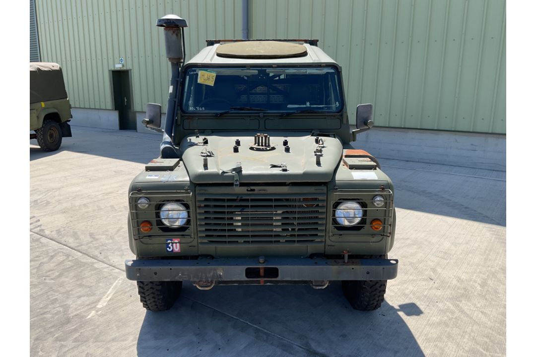 Rare Land Rover RHD 110 TUM Wolf Hard Top Winter/Water, Direct from UK MOD - Image 6 of 35