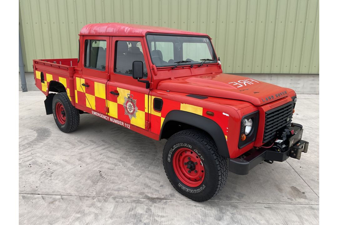 Land Rover Defender 130 Double Cab High Capacity Pick Up 2.2 TDI RHD, low miles! Direct UK MOD - Image 1 of 36