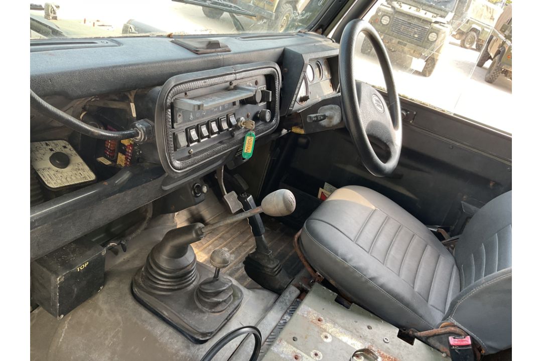 Rare Land Rover RHD 110 TUM Wolf Hard Top Winter/Water, Direct from UK MOD - Image 32 of 35